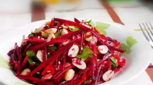 6 Health Benefits of Beetroot 6 Health Benefits of Beetroot